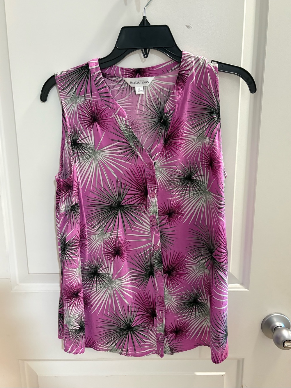Northern Reflections Pink Palm-Print Sleeveless Top size M